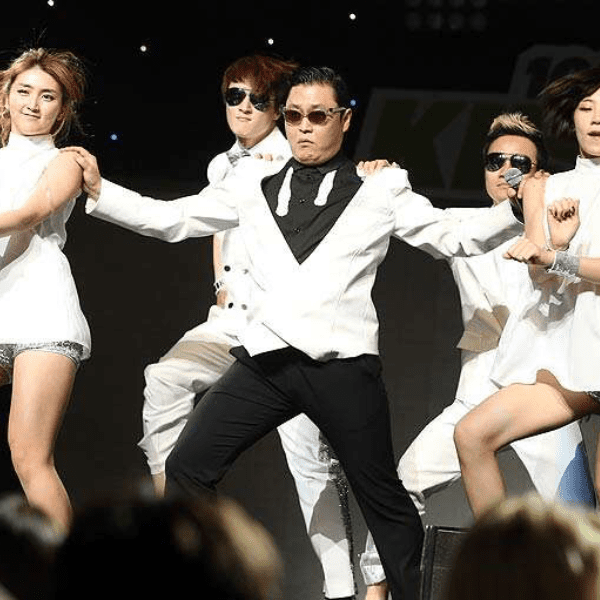 El Gangnam Style fue uno de esos hits que llevaron a Psy al estrellato en 2012.-Blog Hola Telcel