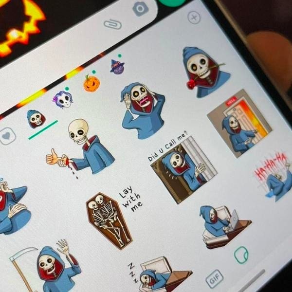 Adquiere los mejores 'stickers' de Halloween para WhatsApp.-Blog Hola Telcel.jpeg