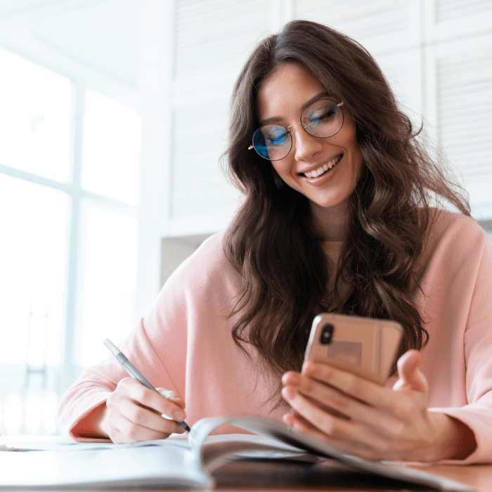 Las nuevas encuestas de WhatsApp pueden utilizarse tanto en chats individuales como grupales.- Blog Hola Telcel