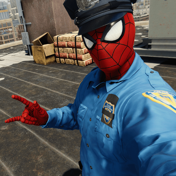 Esta versión de spidey con traje de policía es icónica y poco común tanto en los cómics como en otras producciones.- Blog Hola Telcel