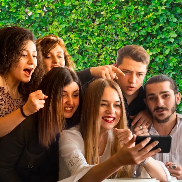 Ahora los estados de WhatsApp aceptan notas de voz, reacciones y más.-Blog Hola Telcel