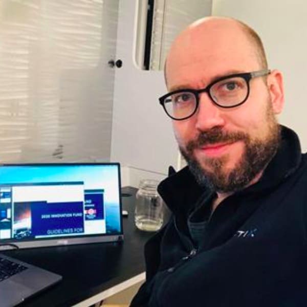 Un científico de México utiliza IA para descubrir medicamento contra el cáncer.-Blog Hola Telcel.jpeg