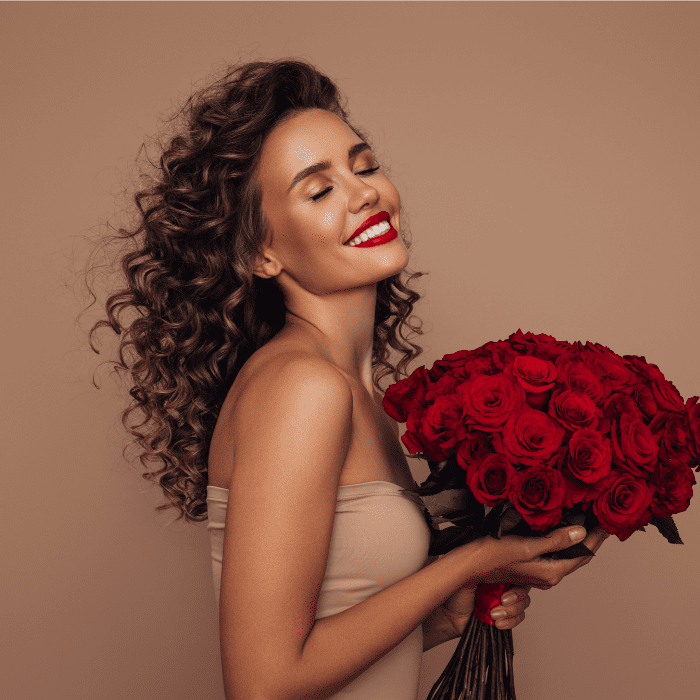 El significado de regalar rosas rojas en el Día de los Enamorados, San Valentín. 