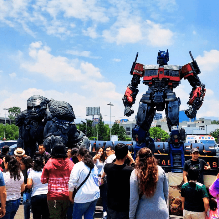 Transformers- ¿Alguna vez imaginaste a Optimus Prime de tamaño real?.-Blog Hola Telcel