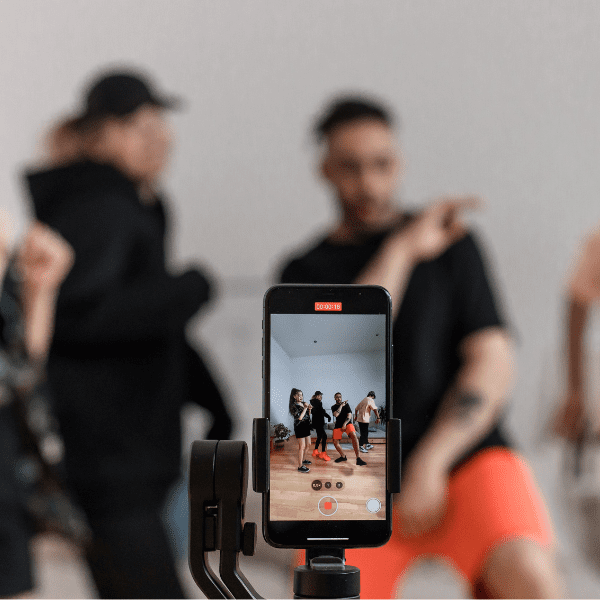 Aprende el truco para compartir vídeos de TikTok en tu cuenta de Instagram.-Blog Hola Telcel
