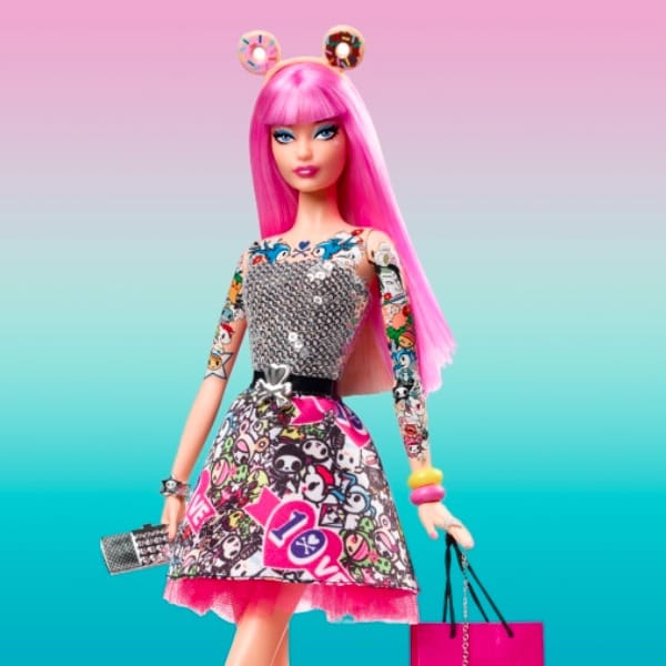 Una Barbie tatuada... Sí, también es una de las más difíciles de conseguir.-Blog Hola Telcel