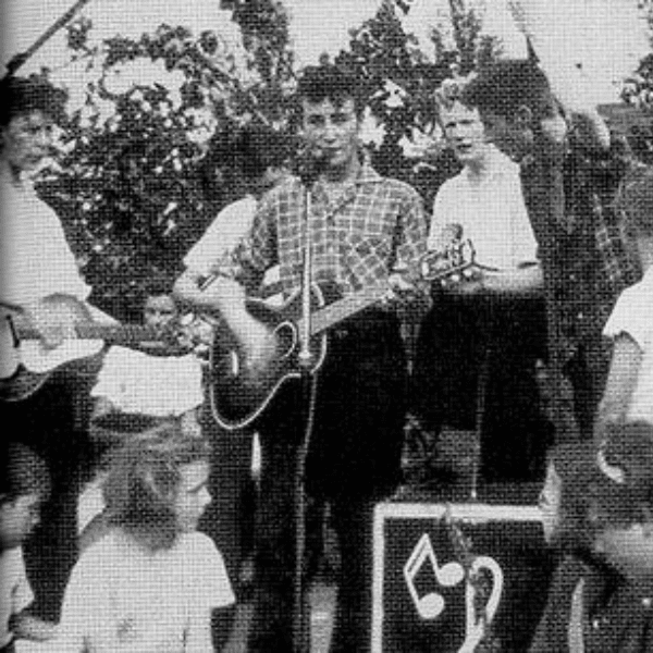 Conoce todo sobre la banda que juntó a The Beatles.-Blog Hola Telcel