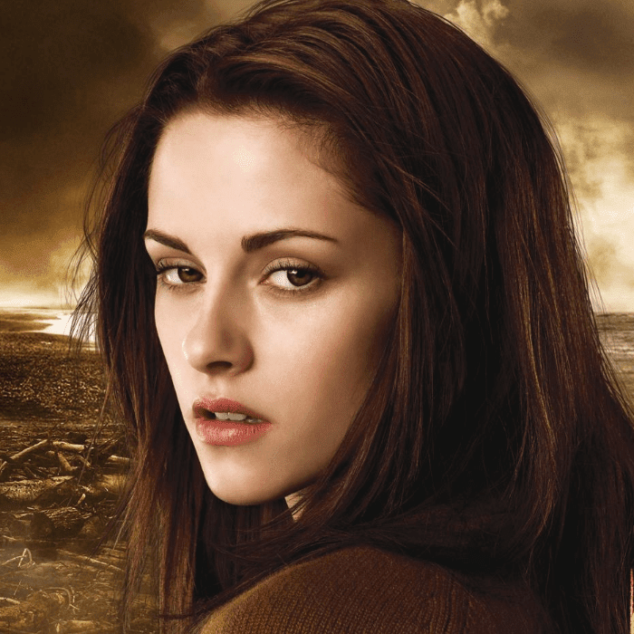 Kristen Stewart como Bella Swan viendo cómo volverá a ser una vampiresa en 'Flesh of the Gods'.-Blog Hola Telcel.