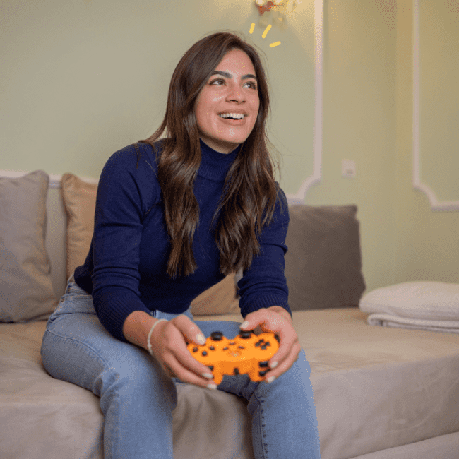 Mujer jugando 'Senua’s Saga: Hellblade II'.- Blog Hola Telcel