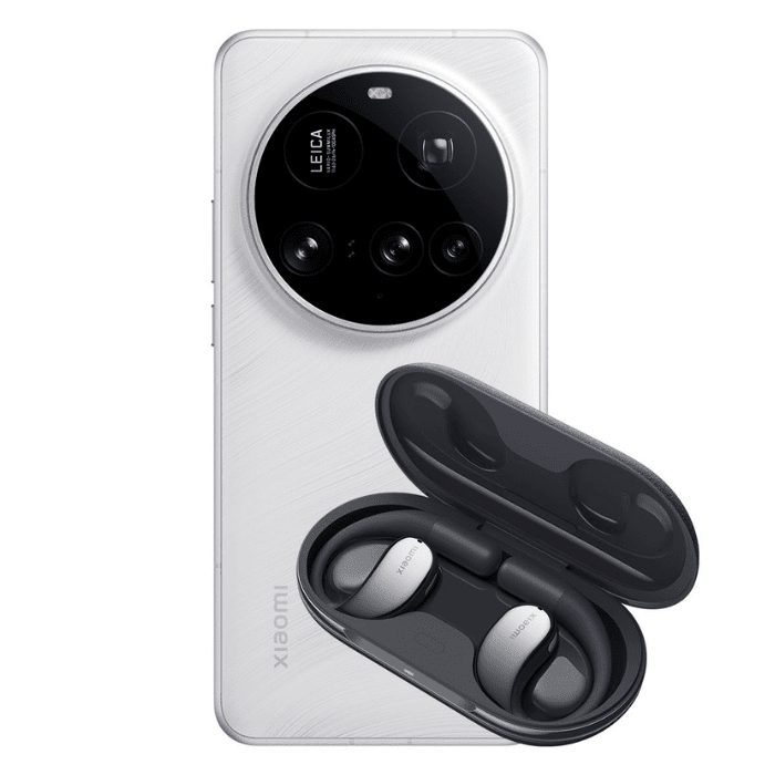 Xiaomi 15 Ultra en color blanco con audífonos.- Blog Hola Telcel