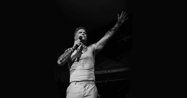 Robbie Williams anuncia su regreso con ‘Britpop’.- Blog Hola Telcel